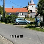 Stupa-rezi-tatika-haz Apartman *