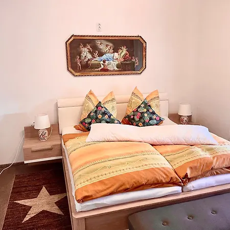 Stupa-rezi-tatika-haz