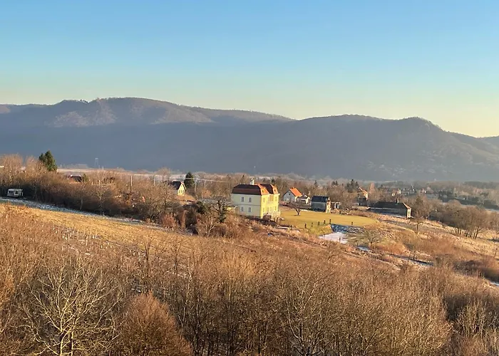 Stupa-rezi-tatika-haz *