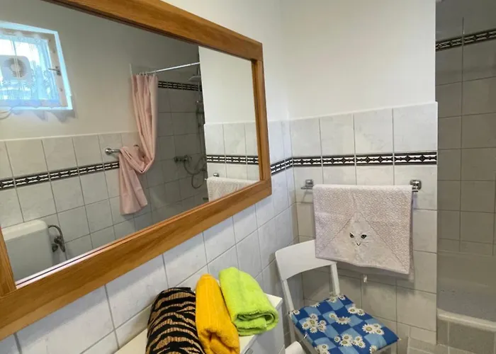 Stupa-rezi-tatika-haz アパート *